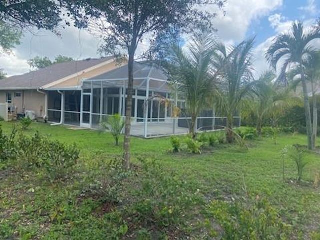 8121 SW Yachtsmans Dr, Stuart, FL 34997