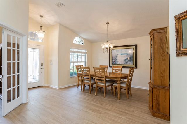 8121 SW Yachtsmans Dr, Stuart, FL 34997