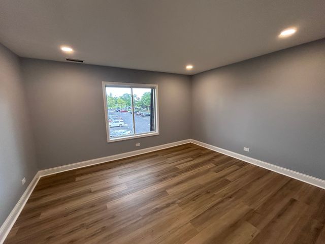705 Tipperary Court 3A, Schaumburg, IL 60193