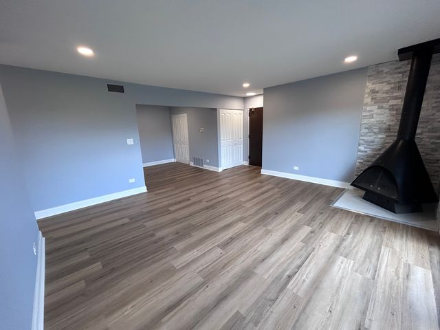 705 Tipperary Court 3A, Schaumburg, IL 60193