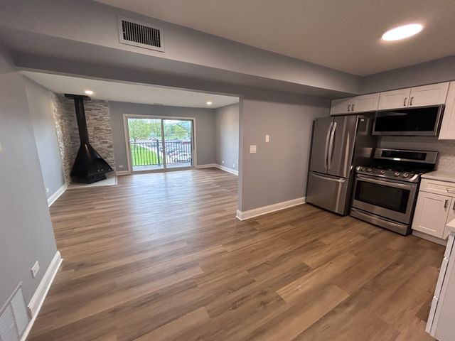 705 Tipperary Court 3A, Schaumburg, IL 60193