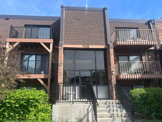 705 Tipperary Court 3A, Schaumburg, IL 60193