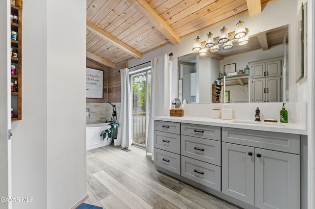 24840 Arrow Court, Tehachapi, CA 93561