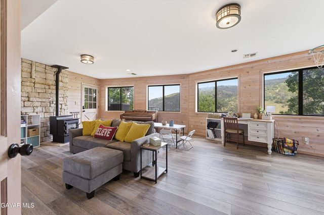 24840 Arrow Court, Tehachapi, CA 93561