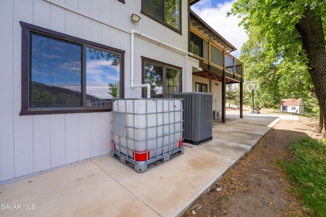 24840 Arrow Court, Tehachapi, CA 93561