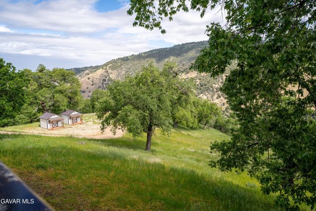 24840 Arrow Court, Tehachapi, CA 93561