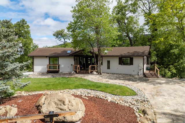 24840 Arrow Court, Tehachapi, CA 93561