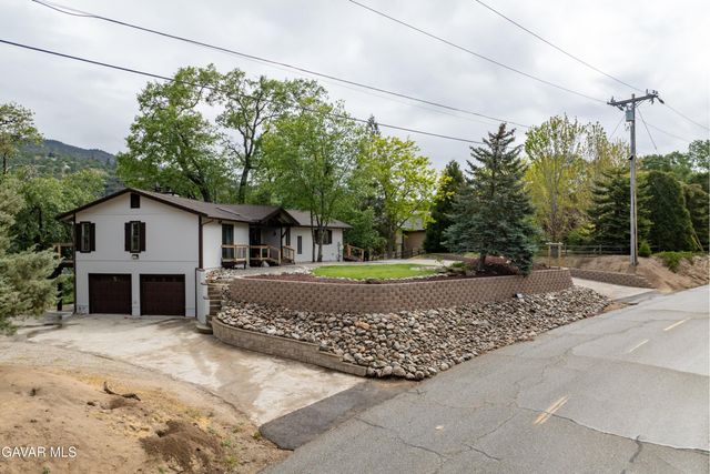 24840 Arrow Court, Tehachapi, CA 93561