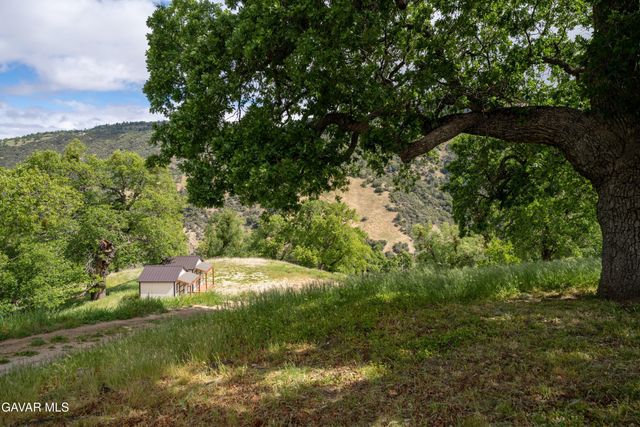 24840 Arrow Court, Tehachapi, CA 93561