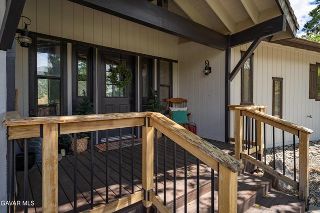 24840 Arrow Court, Tehachapi, CA 93561
