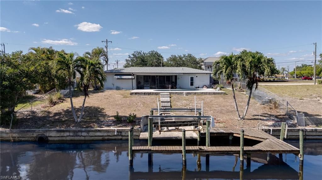1522 Shelby PKWY, CAPE CORAL, FL 33904 — photo 2