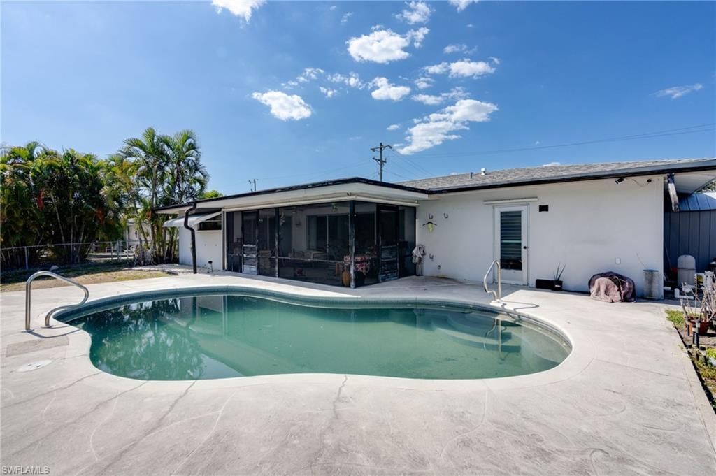1522 Shelby PKWY, CAPE CORAL, FL 33904 — photo 3