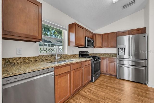 17610 ESPRIT DRIVE, Tampa, FL 33647