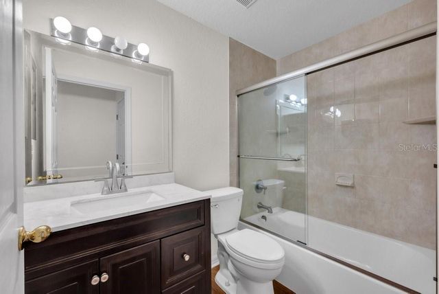 17610 ESPRIT DRIVE, Tampa, FL 33647