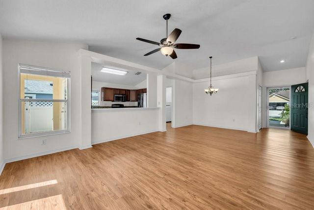 17610 ESPRIT DRIVE, Tampa, FL 33647