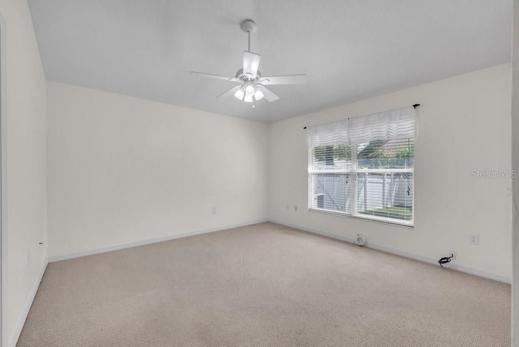 Image 18 of property listing at 17610 ESPRIT DRIVE, Tampa, FL 33647