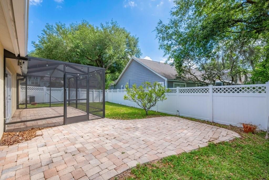 Image 33 of property listing at 17610 ESPRIT DRIVE, Tampa, FL 33647