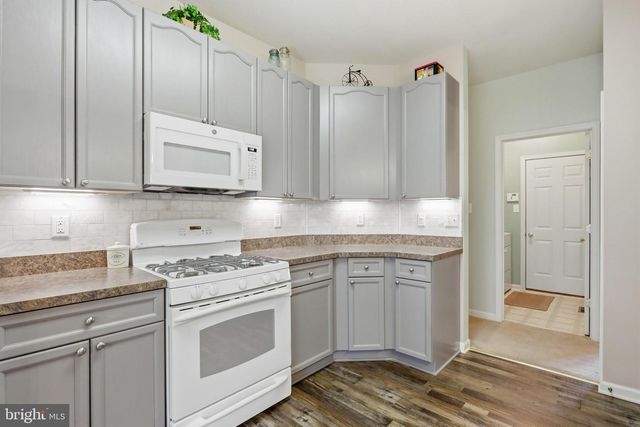 1071 CRESTWOOD DRIVE, Chambersburg, PA 17202