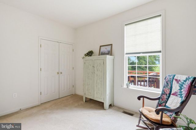 1071 CRESTWOOD DRIVE, Chambersburg, PA 17202