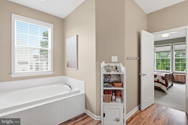 1071 CRESTWOOD DRIVE, Chambersburg, PA 17202