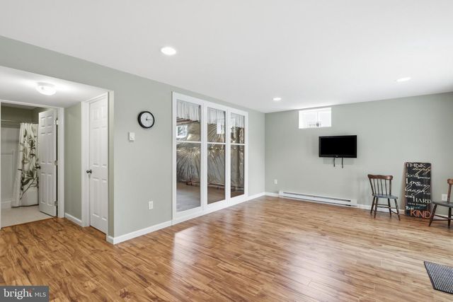 1071 CRESTWOOD DRIVE, Chambersburg, PA 17202