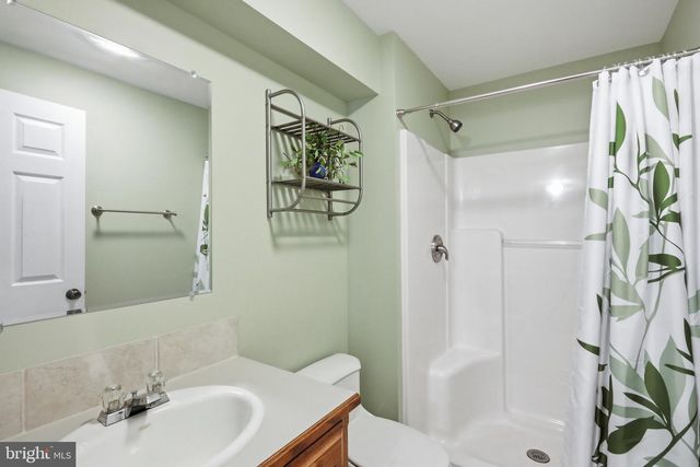 1071 CRESTWOOD DRIVE, Chambersburg, PA 17202