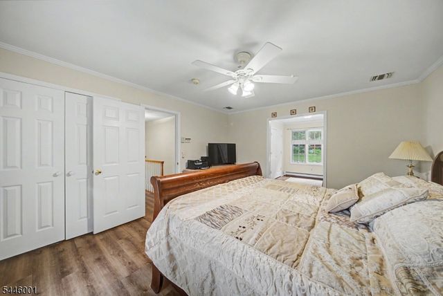 2 Sanford Rd, Mount Olive Twp., NJ 07828