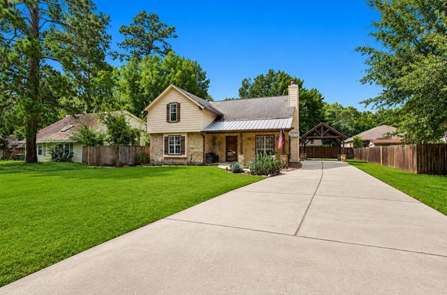 312 Springwood Drive, Conroe, TX 77385