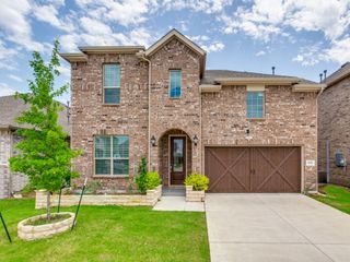 2122 Creekbluff Court, Lewisville, TX 75010