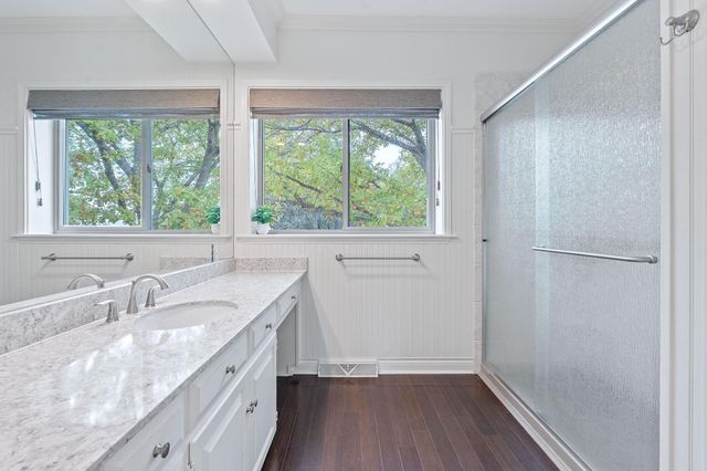 27030 Masters Pkwy, Spicewood, TX 78669