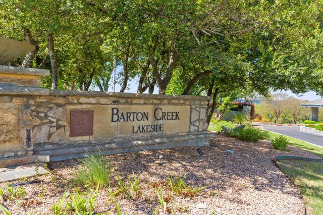 27030 Masters Pkwy, Spicewood, TX 78669