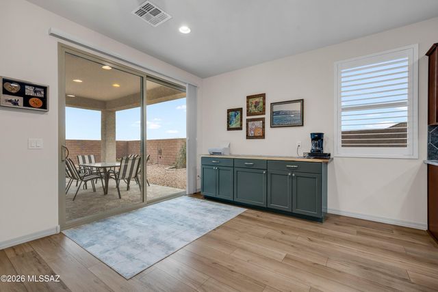 8164 S Expedition Drive, Tucson, AZ 85747