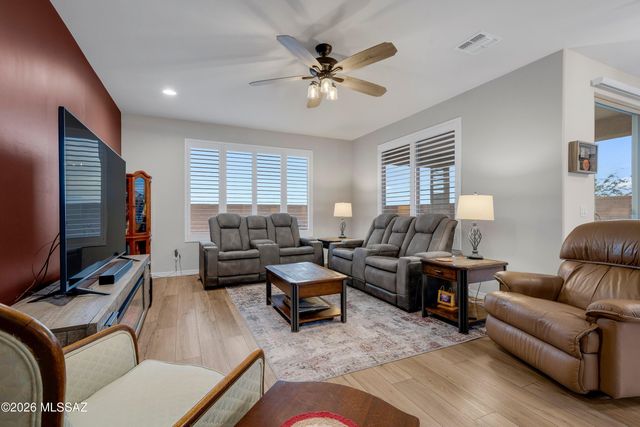 8164 S Expedition Drive, Tucson, AZ 85747