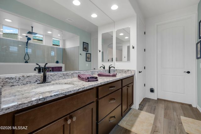 8164 S Expedition Drive, Tucson, AZ 85747