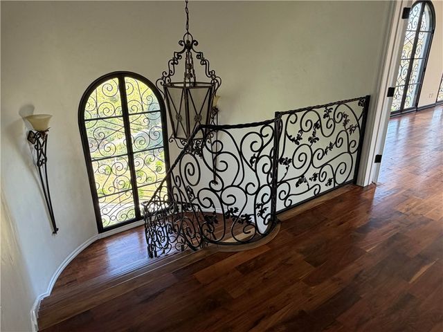 1301 N Beverly, Los Angeles, CA 90210