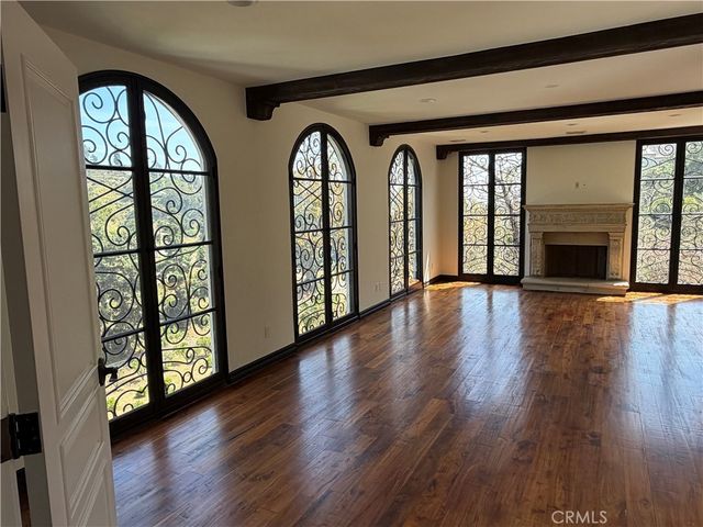 1301 N Beverly, Los Angeles, CA 90210