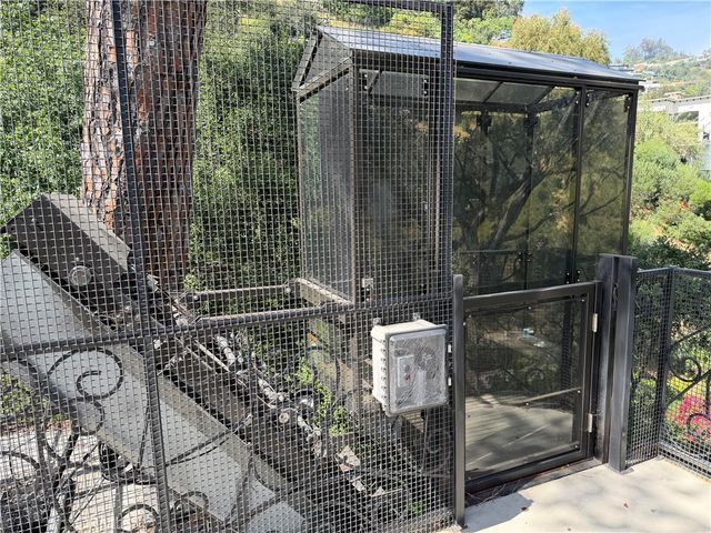 1301 N Beverly, Los Angeles, CA 90210