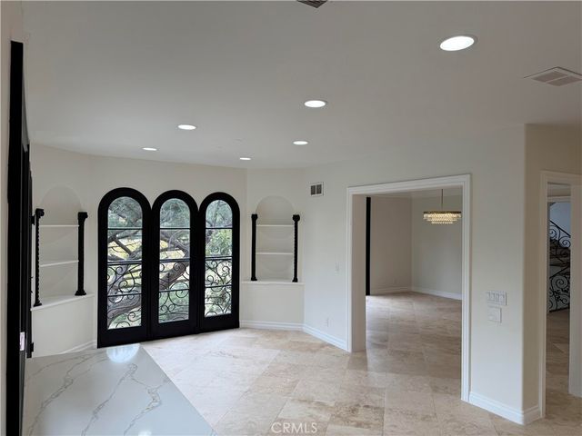 1301 N Beverly, Los Angeles, CA 90210