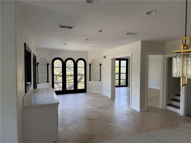 1301 N Beverly, Los Angeles, CA 90210