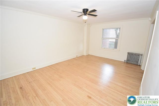 4 Bennett Court, Easton, PA 18042