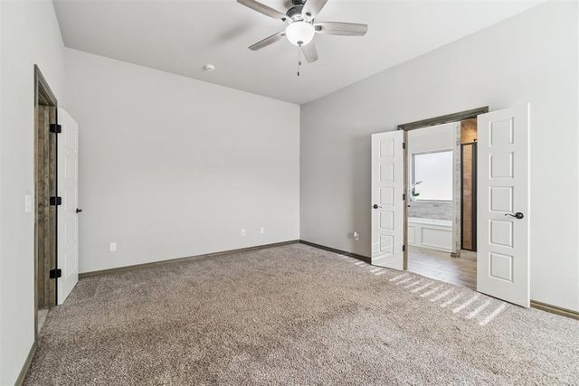 10040 SW 22nd Street, Yukon, OK 73099