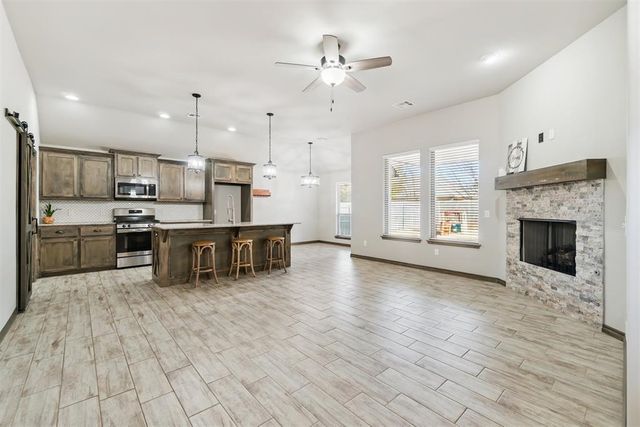 10040 SW 22nd Street, Yukon, OK 73099