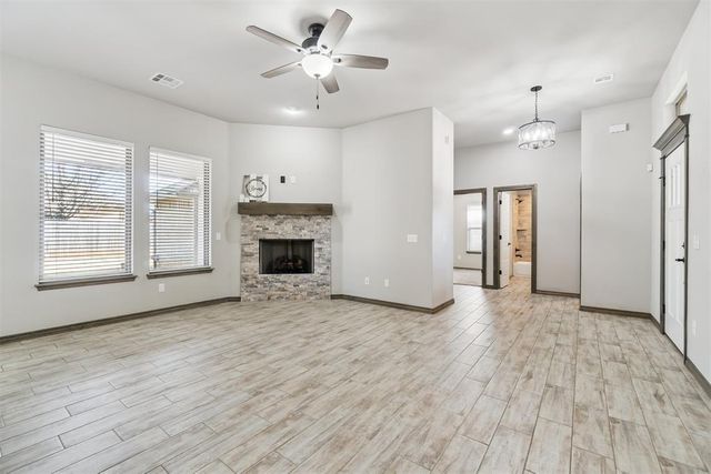 10040 SW 22nd Street, Yukon, OK 73099