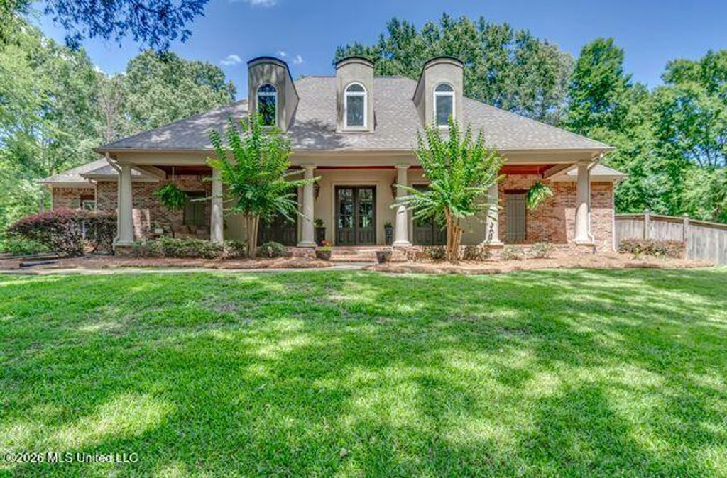 404 Locust Cove, Madison, MS 39110