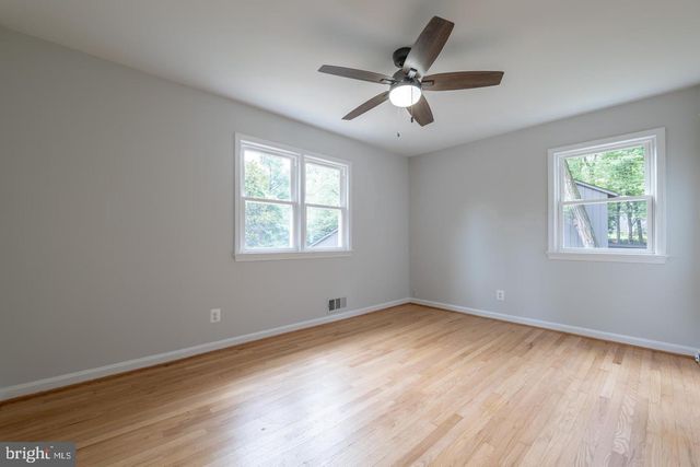 7032 COVENTRY RD, Alexandria, VA 22306