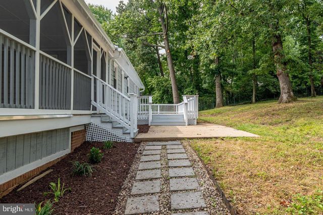 7032 COVENTRY RD, Alexandria, VA 22306