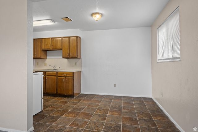 842 S 50 E, Orem, UT 84058