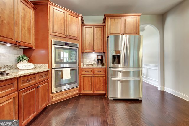 375 Grandmas Lane, Fayetteville, GA 30215