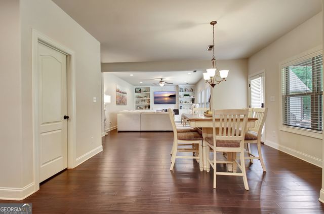 375 Grandmas Lane, Fayetteville, GA 30215