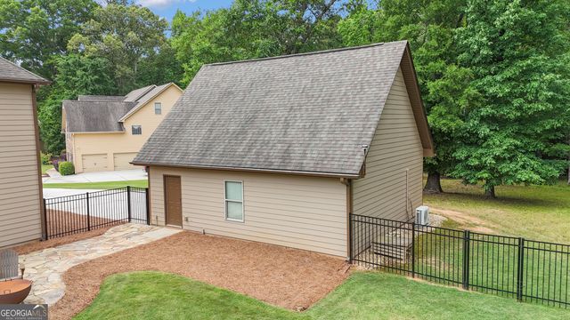 375 Grandmas Lane, Fayetteville, GA 30215